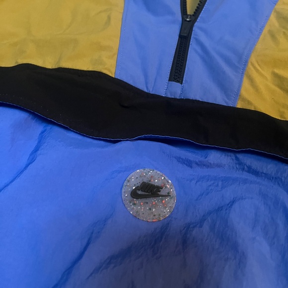 NIKE SPORTSWEAR REVOLUTION SPORTS UTILITY 1/2 ZIP JACKET - Picture 5 of 5